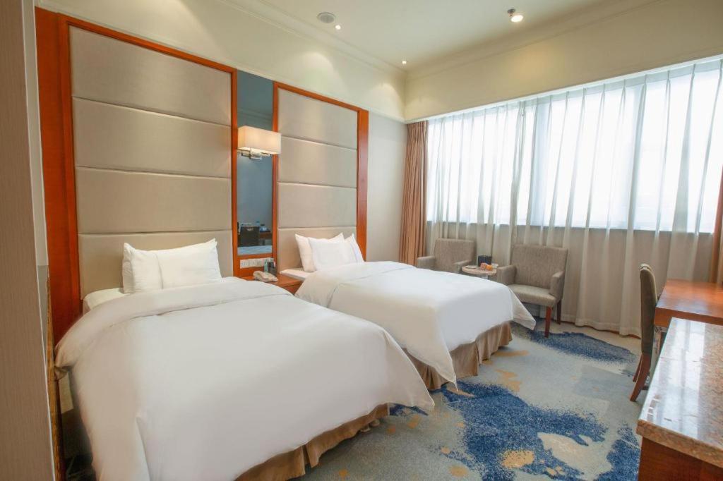 Linyi Blue Horizon Intenational Hotel Exterior foto