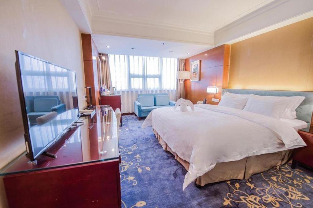 Linyi Blue Horizon Intenational Hotel Exterior foto